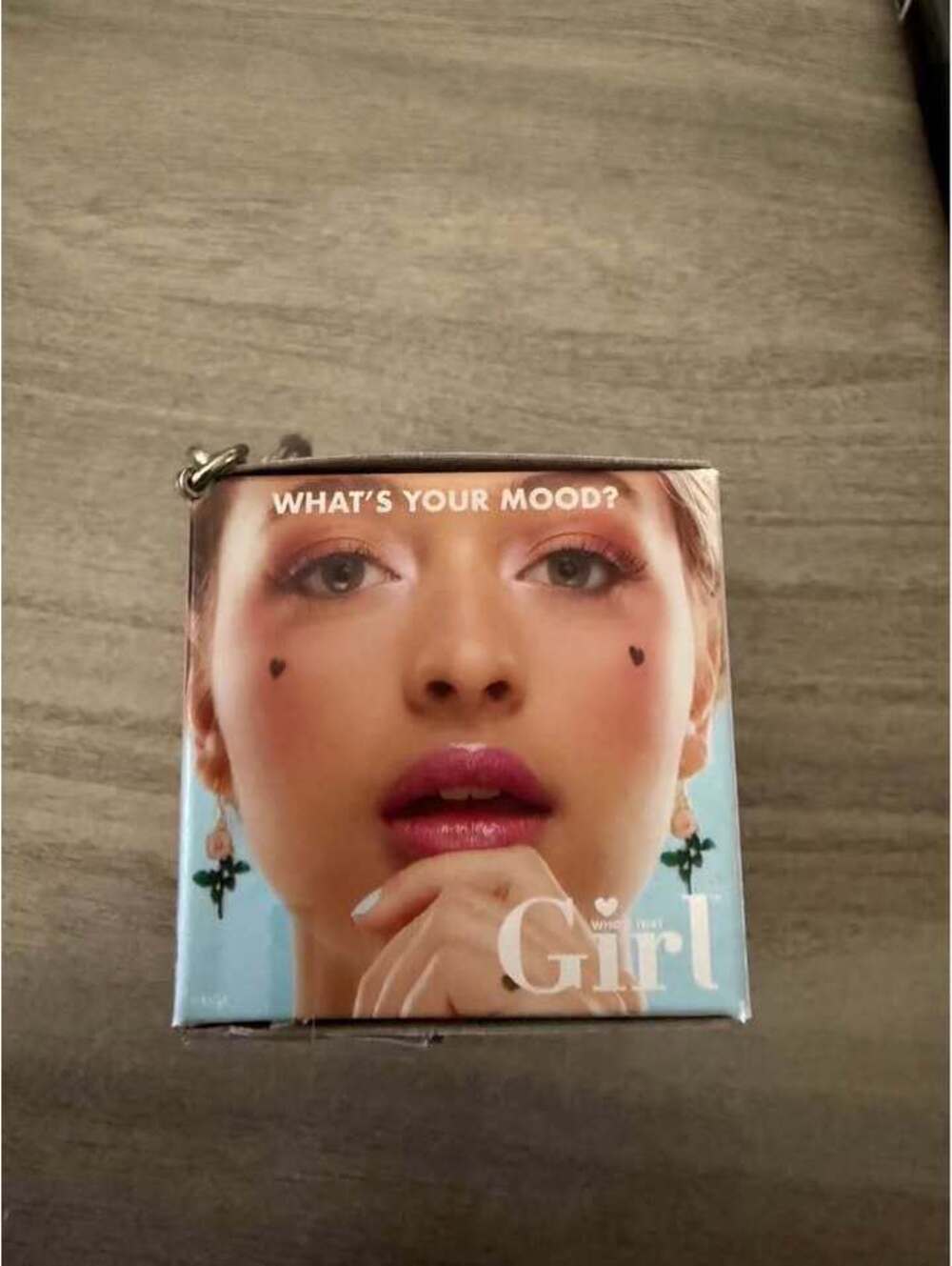 Who's That Girl Mini Makeup read description